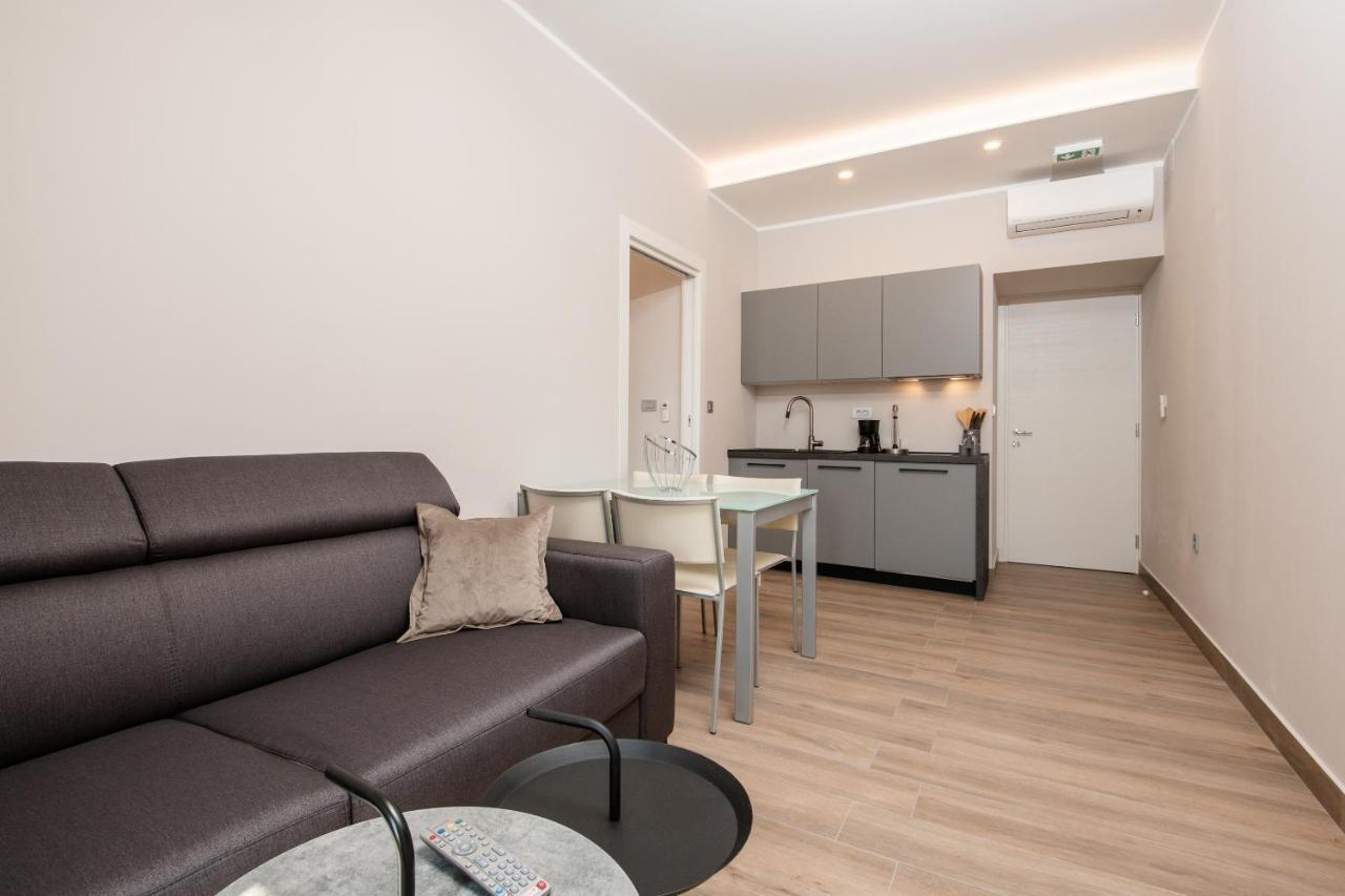 Deluxe Apartments & Rooms Revis Rijeka Zewnętrze zdjęcie