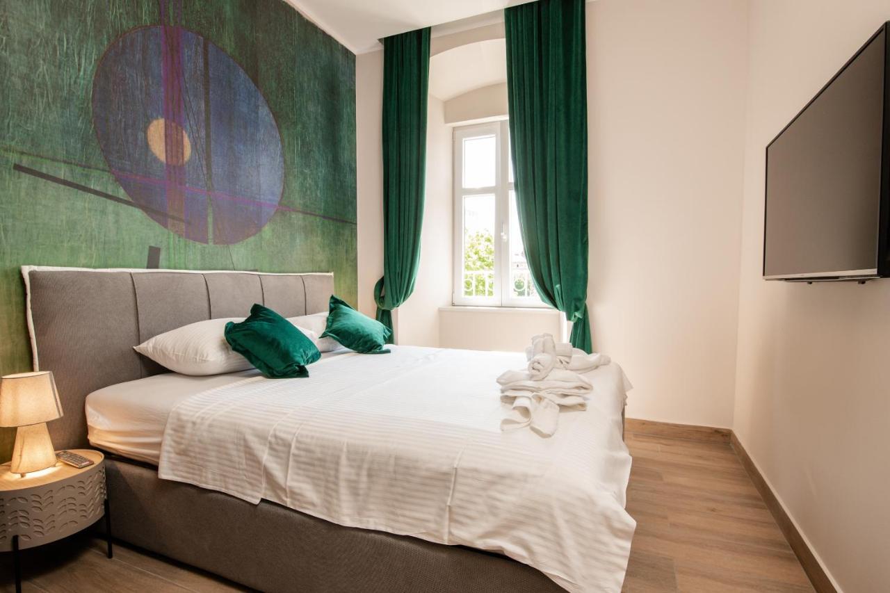 Deluxe Apartments & Rooms Revis Rijeka Zewnętrze zdjęcie